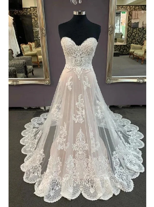 Women's Clothes And Apparel Sets Premium Fashion Sweetheart Lace Appliques Beach Wedding Dress, Cheap Bridal Dress OW702