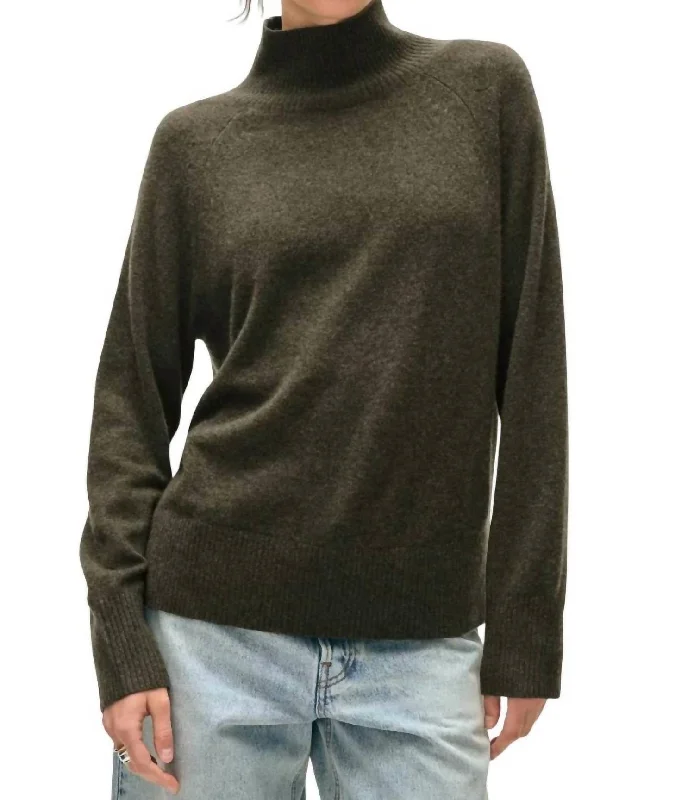 Comfortable Lounge Clothing Seasonal Trends Cashmere Rib Trim Standneck Sweater In Thyme Heather