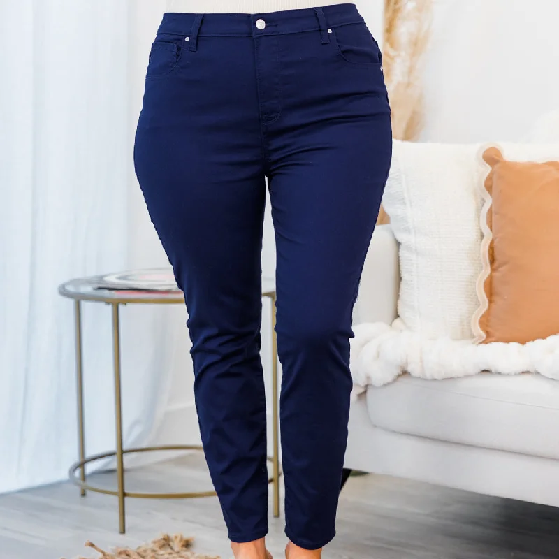 Casual Clothes For Women Current Trends I'm That Girl Jeans, Light Navy