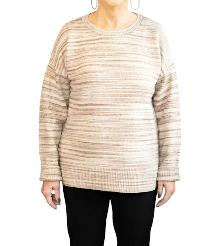 Chic Women's Garments Score Big On Glamorous Red - Carpet Styles Easy Crew Sweater In Sandcmbo