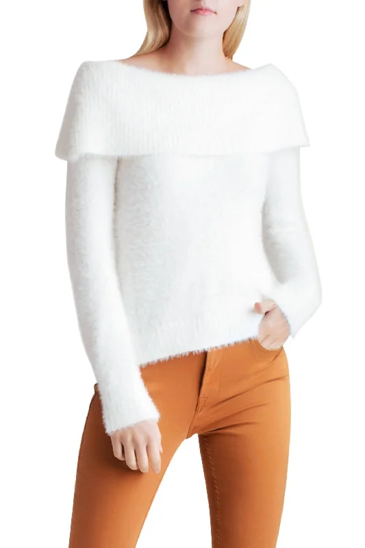 Women's Cozy Winter Attire Lightweight Fabric Fur Yarn Long Sleeve Off The Shoulder Sweater In White